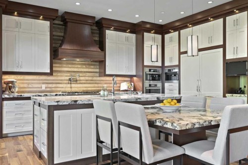 31 Spring Valley Heights Sw, Calgary, AB - Indoor Photo Showing Other Room