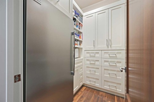 31 Spring Valley Heights Sw, Calgary, AB - Indoor