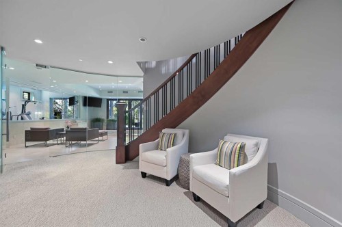 31 Spring Valley Heights Sw, Calgary, AB - Indoor Photo Showing Other Room