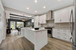 84 Riviera Court  Cochrane, AB T4C 2V8