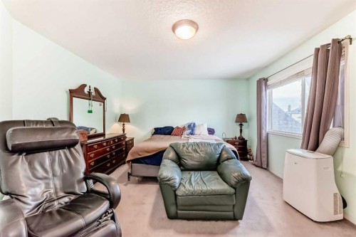 151 Cranwell Close Se, Calgary, AB - Indoor