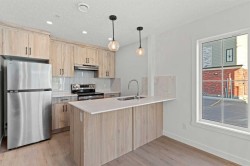 109-156 Park Street  Cochrane, AB T4C 2B8