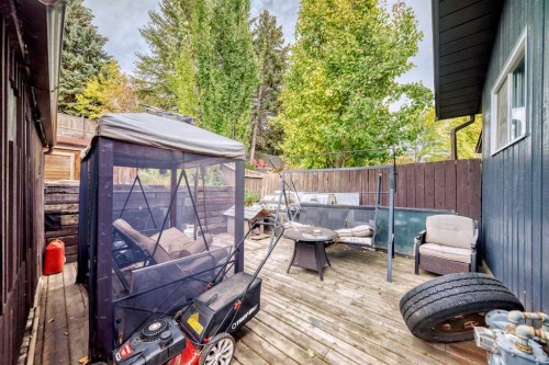 8336 Silver Springs Road Nw, Calgary, AB - Outdoor With Deck Patio Veranda With Exterior