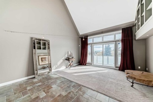 206-1505 27 Avenue Sw, Calgary, AB - Indoor Photo Showing Other Room