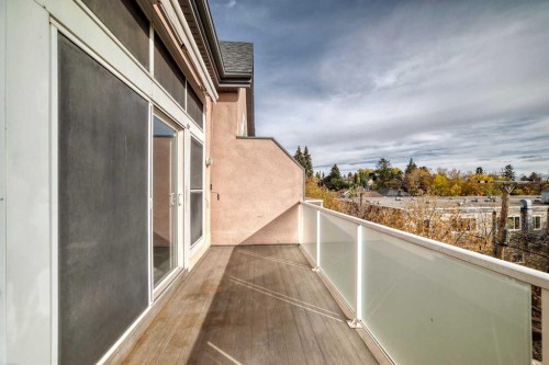 206-1505 27 Avenue Sw, Calgary, AB - Outdoor With Balcony With Exterior