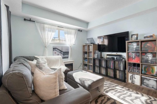 1104-2461 Baysprings Link Sw, Airdrie, AB - Indoor