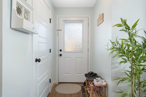 1104-2461 Baysprings Link Sw, Airdrie, AB - Indoor Photo Showing Other Room