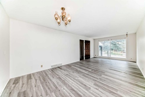 279 Beddington Circle Ne, Calgary, AB - Indoor Photo Showing Other Room