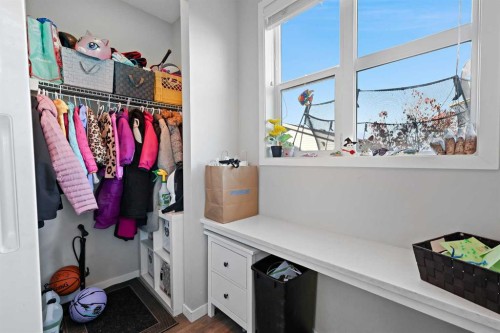 71 Masters Heights Se, Calgary, AB - Indoor