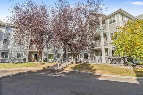 308-3308 Valleyview Park Se, Calgary, AB - Outdoor