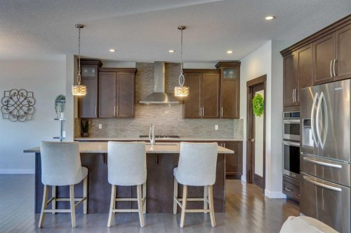 522 Mahogany Manor Se, Calgary, AB - Indoor Photo Showing Kitchen With Upgraded Kitchen