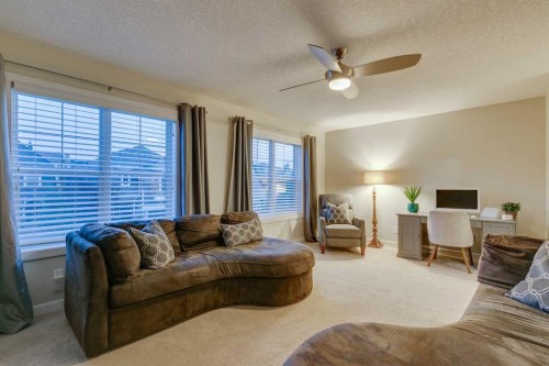 522 Mahogany Manor Se, Calgary, AB - Indoor Photo Showing Living Room
