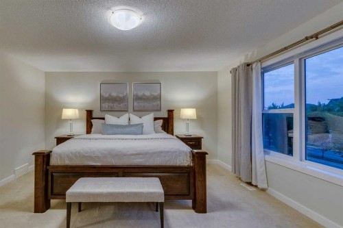 522 Mahogany Manor Se, Calgary, AB - Indoor Photo Showing Bedroom