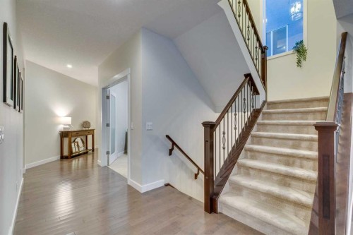 522 Mahogany Manor Se, Calgary, AB - Indoor Photo Showing Other Room