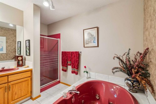 2506 19 Street, Nanton, AB - Indoor