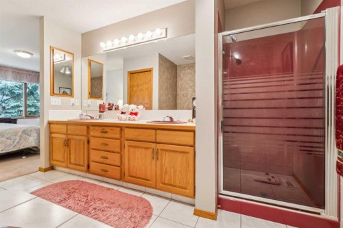 2506 19 Street, Nanton, AB - Indoor Photo Showing Bathroom