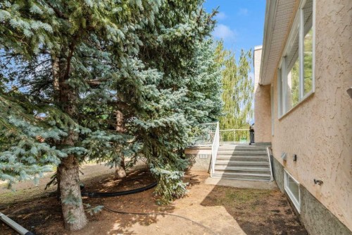2506 19 Street, Nanton, AB - Outdoor