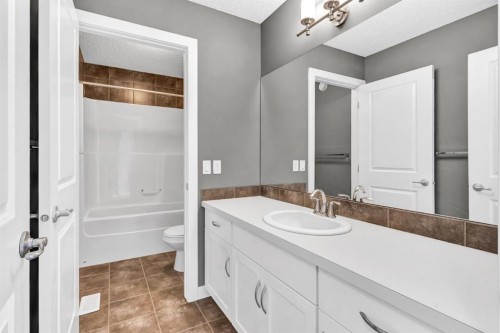 263 Chaparral Valley Way Se, Calgary, AB - Indoor Photo Showing Bathroom