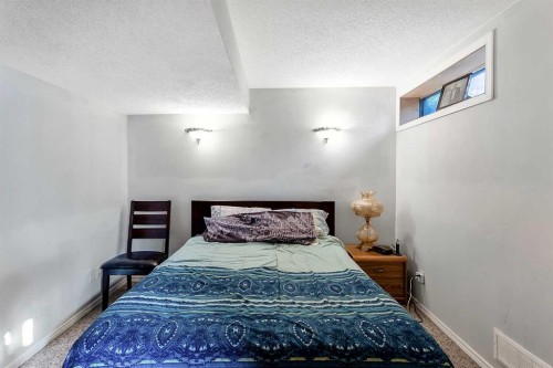 256 Fresno Place Ne, Calgary, AB - Indoor Photo Showing Bedroom