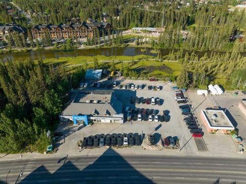 707 Railway Avenue, Canmore, AB 
