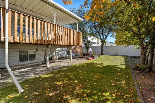 31 Applegrove Crescent Se, Calgary, AB - Outdoor With Deck Patio Veranda