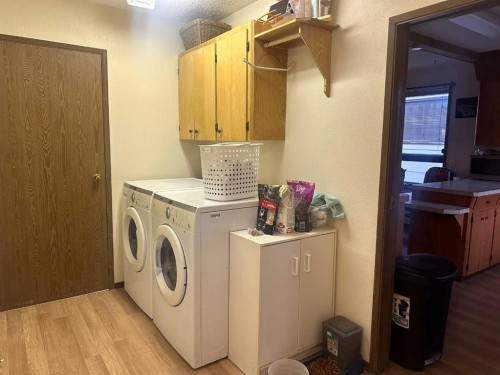 5119 51 Ave, Caroline, AB - Indoor Photo Showing Laundry Room