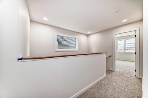 19750 Sheriff King Street Sw, Calgary, AB - Indoor Photo Showing Other Room