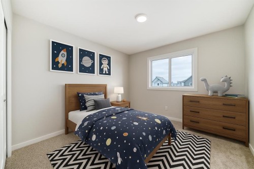 19750 Sheriff King Street Sw, Calgary, AB - Indoor Photo Showing Bedroom