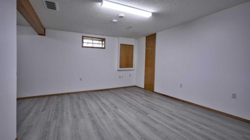 160 Riverstone Crescent Se, Calgary, AB - Indoor Photo Showing Other Room