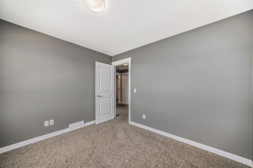 288 Rainbow Falls Green, Chestermere, AB - Indoor Photo Showing Other Room