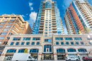 1807-920 5 Avenue Sw, Calgary, AB  - Outdoor With Balcony With Facade 