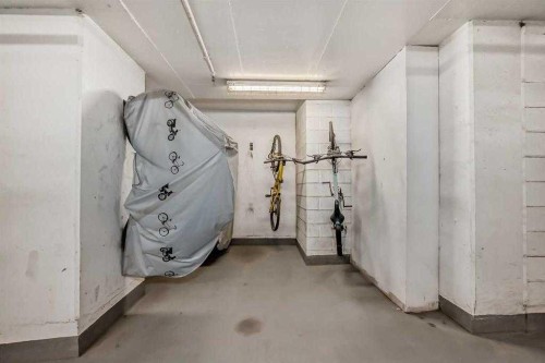 1807-920 5 Avenue Sw, Calgary, AB - Indoor