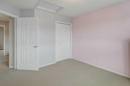 14 Everglen Manor Sw, Calgary, AB - Indoor Photo Showing Other Room