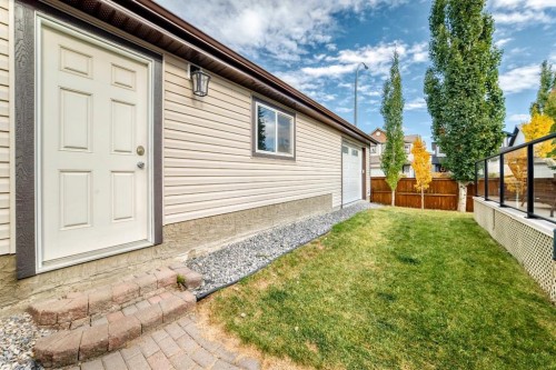 182 Sunset Heights, Cochrane, AB - Outdoor With Exterior