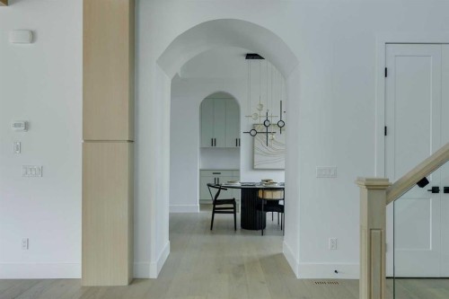 3444 Lane Crescent Sw, Calgary, AB - Indoor Photo Showing Other Room