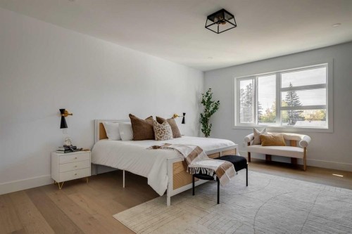 3444 Lane Crescent Sw, Calgary, AB - Indoor Photo Showing Bedroom