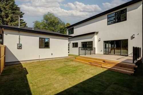 3444 Lane Crescent Sw, Calgary, AB - Outdoor