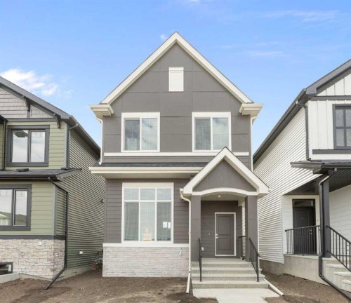 688 Buffaloberry Manor SE Calgary, AB T3M 3Z3