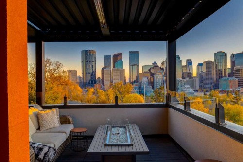 134 6 Avenue Nw, Calgary, AB - Outdoor With View