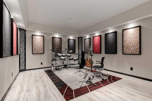 134 6 Avenue Nw, Calgary, AB - Indoor