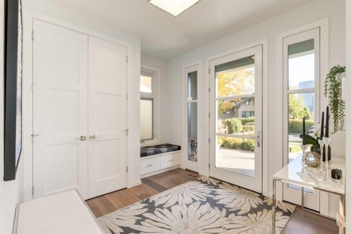 134 6 Avenue Nw, Calgary, AB - Indoor