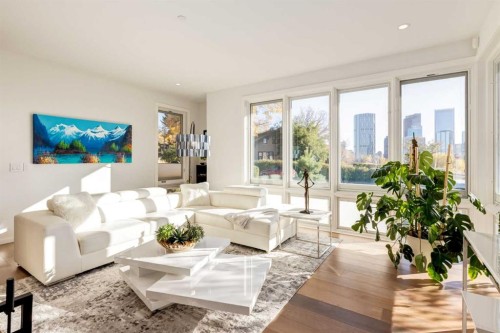 134 6 Avenue Nw, Calgary, AB - Indoor Photo Showing Living Room