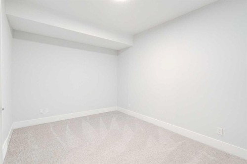 1902 13 Street Sw, Calgary, AB - Indoor Photo Showing Other Room