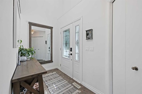 52 West Edge Road, Cochrane, AB - Indoor Photo Showing Other Room