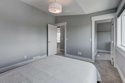 112 Burma Star Road Sw, Calgary, AB - Indoor Photo Showing Other Room