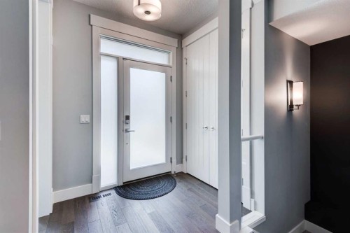 112 Burma Star Road Sw, Calgary, AB - Indoor Photo Showing Other Room