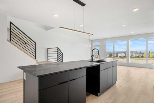 46 Heritage Heath, Cochrane, AB - Indoor Photo Showing Kitchen