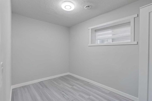 128 Livingston Parade Ne, Calgary, AB - Indoor Photo Showing Other Room