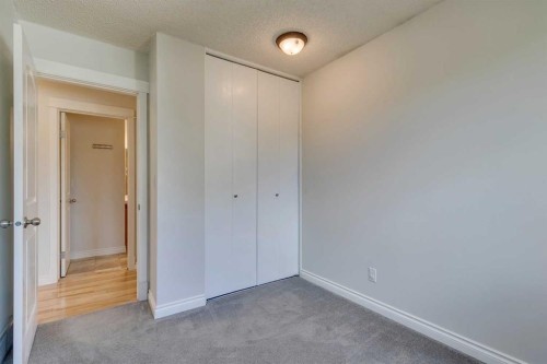 108 Sunbank Way Se, Calgary, AB - Indoor Photo Showing Other Room