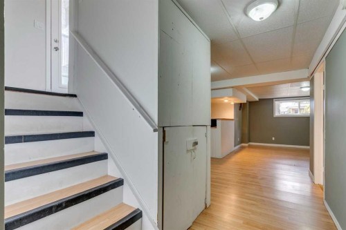 108 Sunbank Way Se, Calgary, AB - Indoor Photo Showing Other Room